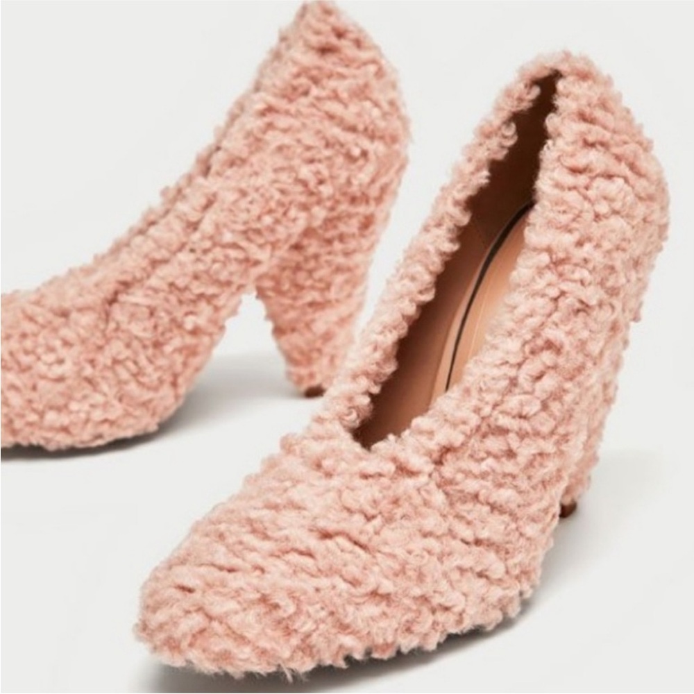 Zara Shearling Pink Heels Sz 7.5